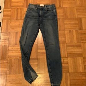 FRAME skinny jeans